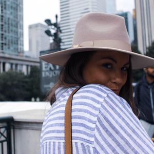 Meet your Posher, Sydney